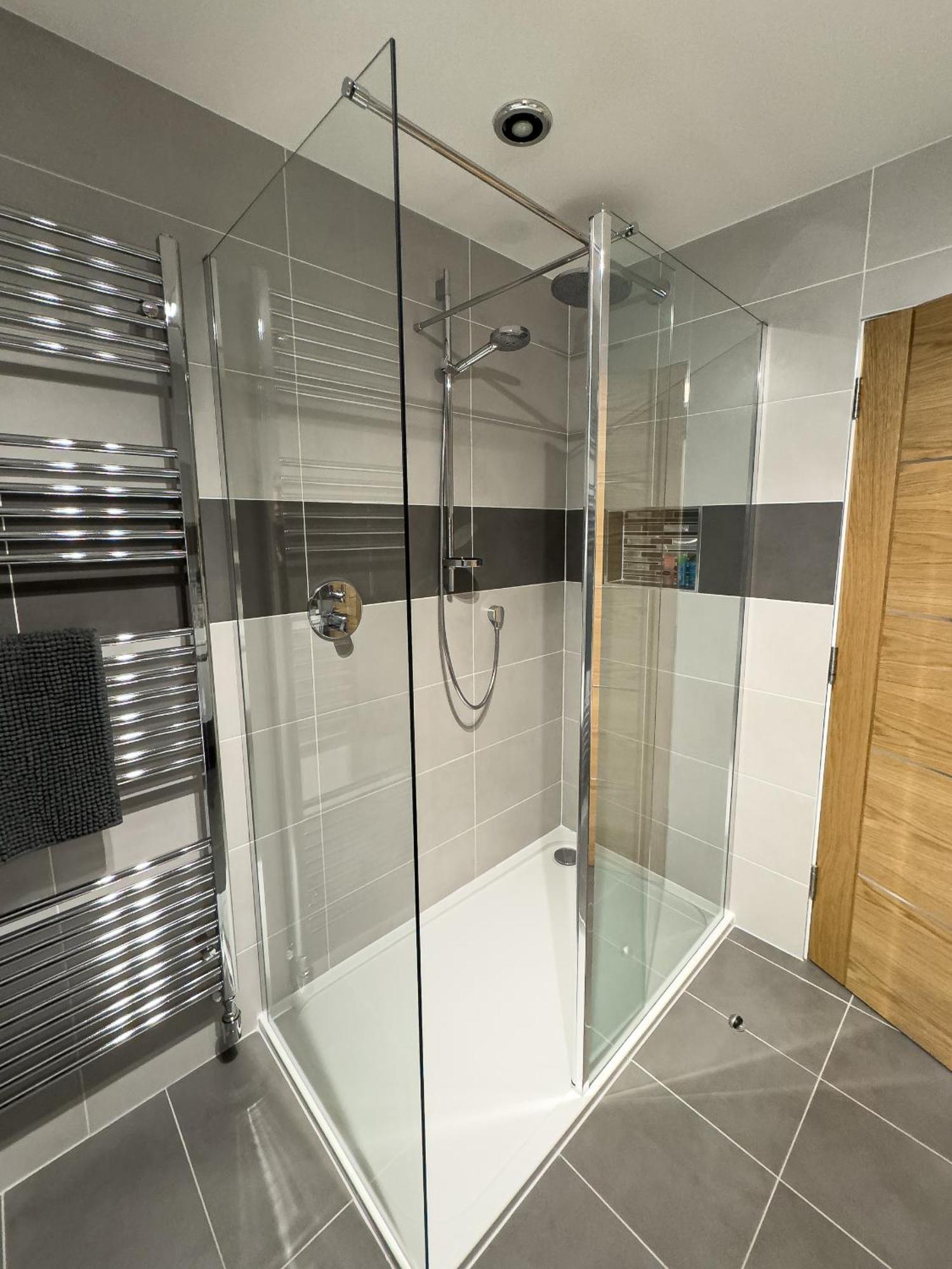 Modern House With Hot Tub, Perfect Night Away! Villa Huntly Exterior photo